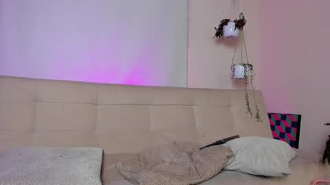 Snapshot of roselinedior chatting on 01.30.25 Lyla OF roselinedior online show from 01.30.25