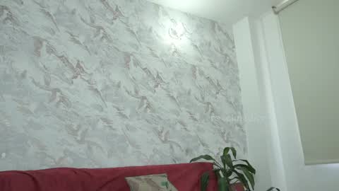 Snapshot of roselinedior chatting on 09.22.25 Lyla OF roselinedior online show from 09.22.25