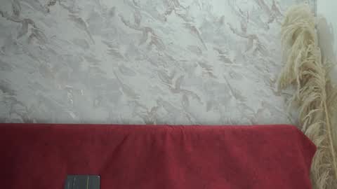 Snapshot of roselinedior chatting on 11.22.25 Lyla OF roselinedior online show from 11.22.25