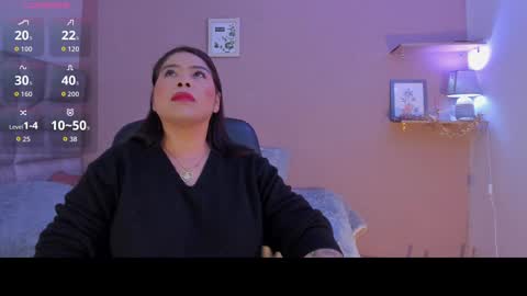 Snapshot of roselyn_caprice chatting on 09.30.25 roselyn online show from 09.30.25