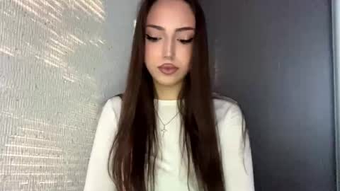 Mimi online show from 09.10.25