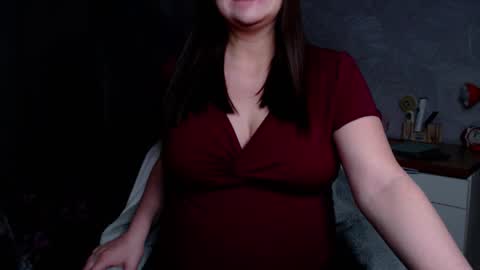 Snapshot of rosenayl chatting on 02.20.26 Rina online show from 02.20.26