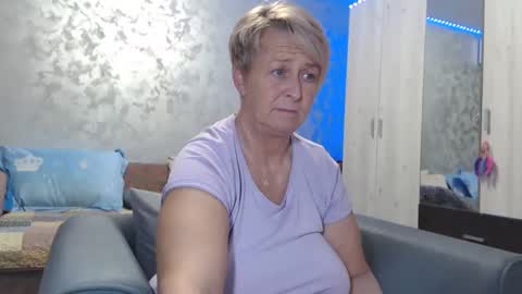 Lovepinklilly online show from 12.01.24