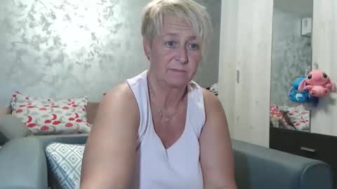 Lovepinklilly online show from 09.24.25