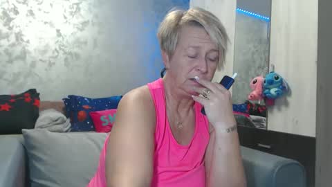 Lovepinklilly online show from 03.19.26