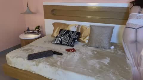 Snapshot of rosewilsom chatting on 02.27.25 rosewilsom online show from 02.27.25