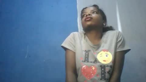 Roseyaa online show from 09.25.25