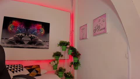 rosi_cooper online show from 12.19.24