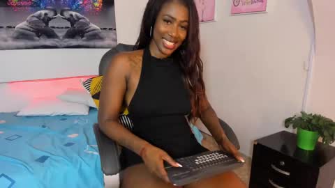 rosi_cooper online show from 02.20.25
