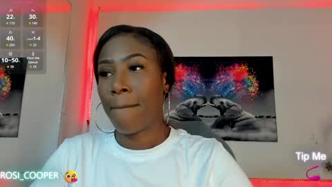 Snapshot of rosi_cooper chatting on 05.24.26 rosi_cooper online show from 05.24.26