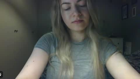Snapshot of rosie_june chatting on 05.15.26 Rosie online show from 05.15.26
