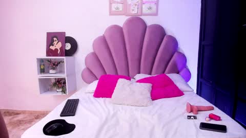 rosiecharm online show from 04.06.26