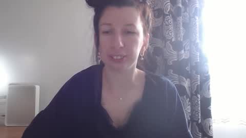 RosieHayes online show from 11.26.25