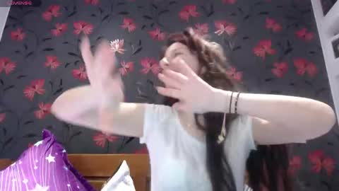 Snapshot of rosiehayes chatting on 03.19.26 RosieHayes online show from 03.19.26