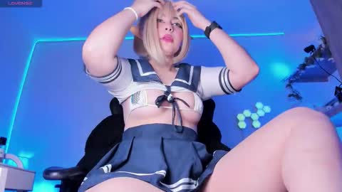 rositafresita01 online show from 11.13.25