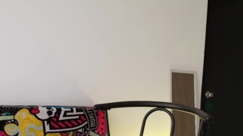 Ross BakerHot online show from 02.04.25