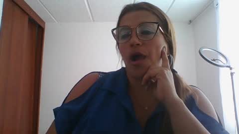 Snapshot of rossanalionheart chatting on 01.16.25 Rossana online show from 01.16.25