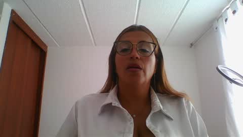 Snapshot of rossanalionheart chatting on 02.01.25 Rossana online show from 02.01.25