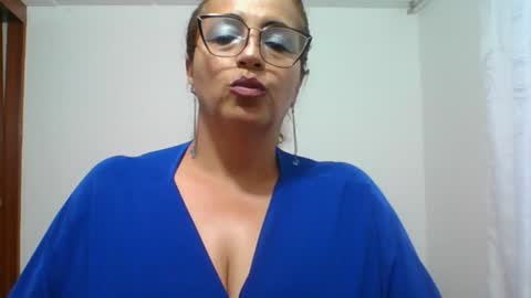 Snapshot of rossanalionheart chatting on 02.05.25 Rossana online show from 02.05.25