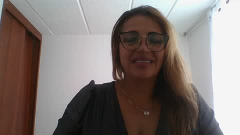Snapshot of rossanalionheart chatting on 02.07.25 Rossana online show from 02.07.25