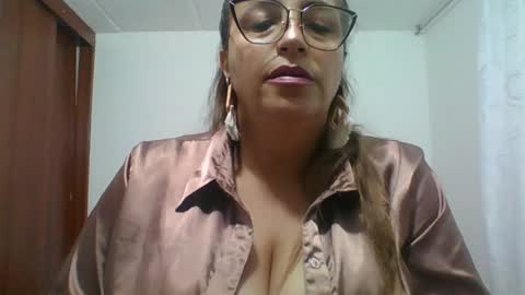Snapshot of rossanalionheart chatting on 02.08.25 Rossana online show from 02.08.25