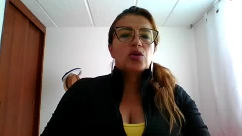 Snapshot of rossanalionheart chatting on 02.16.25 Rossana online show from 02.16.25