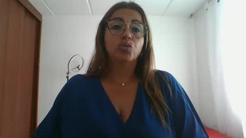 Snapshot of rossanalionheart chatting on 02.25.25 Rossana online show from 02.25.25