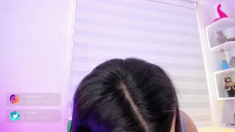   online show from 02.05.25