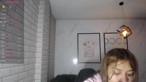 rosse jeane v online show from 02.04.25