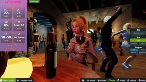 Snapshot of rosse_mistress chatting on 02.07.25 Roxana online show from 02.07.25