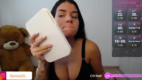 Snapshot of rossebunny25 chatting on 02.21.25 Rosse online show from 02.21.25