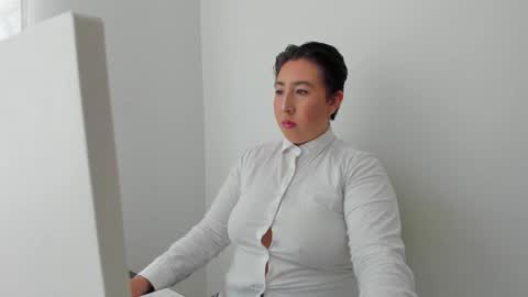 ROSSE DEMOND  online show from 02.10.26