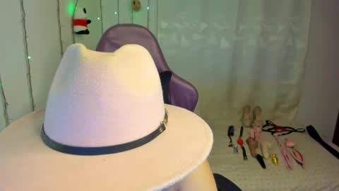 ROSSE DEMOND  online show from 03.07.26