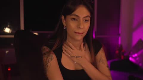 Snapshot of rosseyquiin chatting on 09.21.25 Rossey online show from 09.21.25