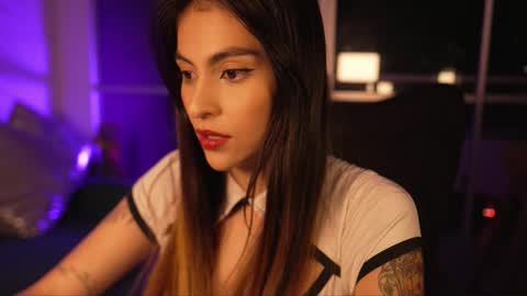 Snapshot of rosseyquiin chatting on 09.27.25 Rossey online show from 09.27.25