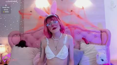 rossiie_hunt_ online show from 10.22.25