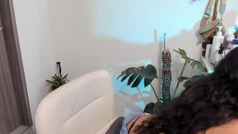 Im Ross   online show from 05.21.26