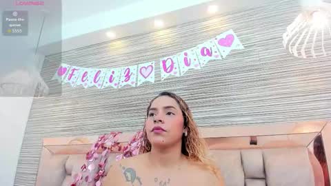 Snapshot of rossy_roose chatting on 02.16.26 Rossy online show from 02.16.26