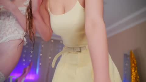 Hi Im Maria Check my Bio  online show from 10.13.25