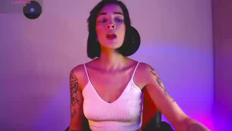 Snapshot of rot_wallace chatting on 09.19.25 rot_wallace online show from 09.19.25