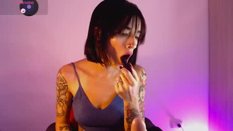 Snapshot of rot_wallace chatting on 09.22.25 rot_wallace online show from 09.22.25