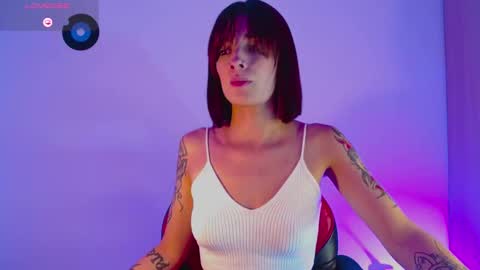 Snapshot of rot_wallace chatting on 10.02.25 rot_wallace online show from 10.02.25