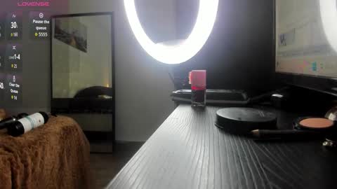 rouse_sexy_hotxx77 online show from 10.12.25