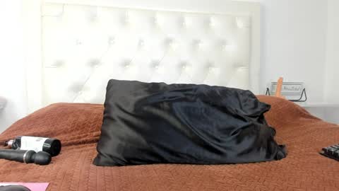 rouse_sexy_hotxx77 online show from 03.29.26