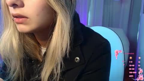 Snapshot of rousee_v chatting on 01.10.26 Rousee online show from 01.10.26