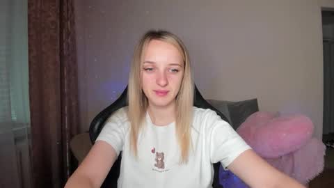 Snapshot of rousereed chatting on 10.02.25 Rouse online show from 10.02.25