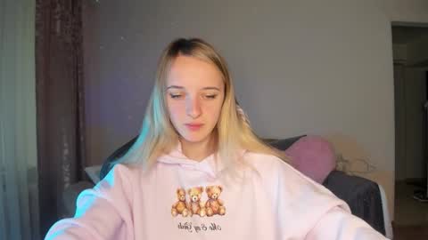 Snapshot of rousereed chatting on 10.16.25 Rouse online show from 10.16.25