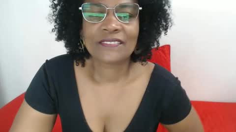 luxa online show from 12.15.24