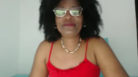 luxa online show from 10.04.25