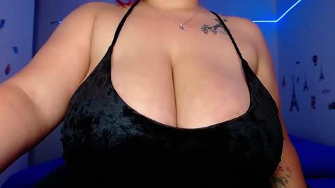Snapshot of rousrossell_4 chatting on 12.08.24 Call me Rous  online show from 12.08.24
